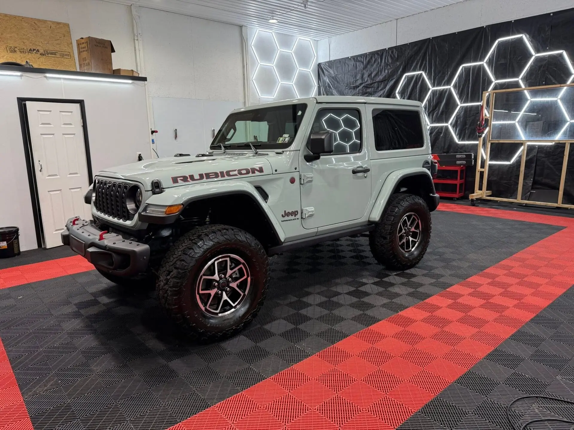 Exterior detailing results by Xtreme Sheen